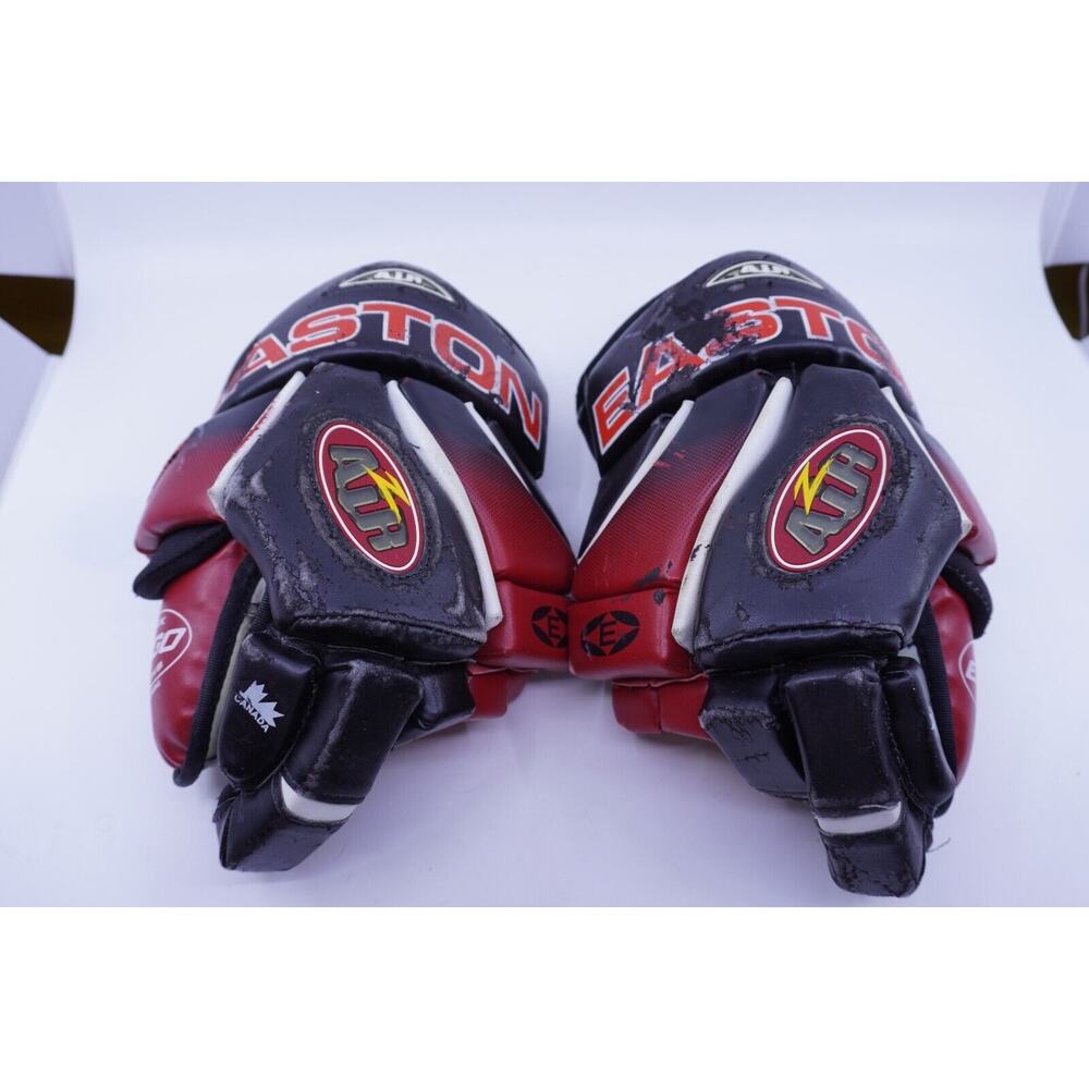 Vintage Easton Z-Air Hockey Gloves 13.5" Black and Red Leather